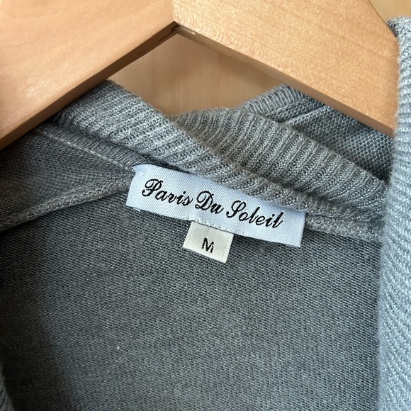 Soft grey cashmere-blend cardigan with ruffle detail - Picture 4 of 4